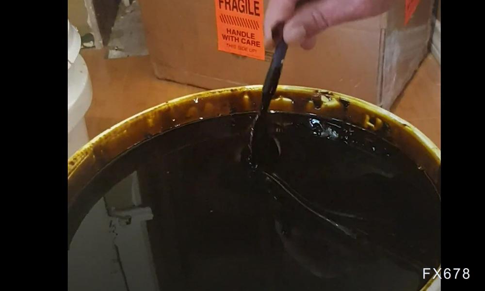 特朗普与普京阿拉斯加会晤，国际油价应声下跌